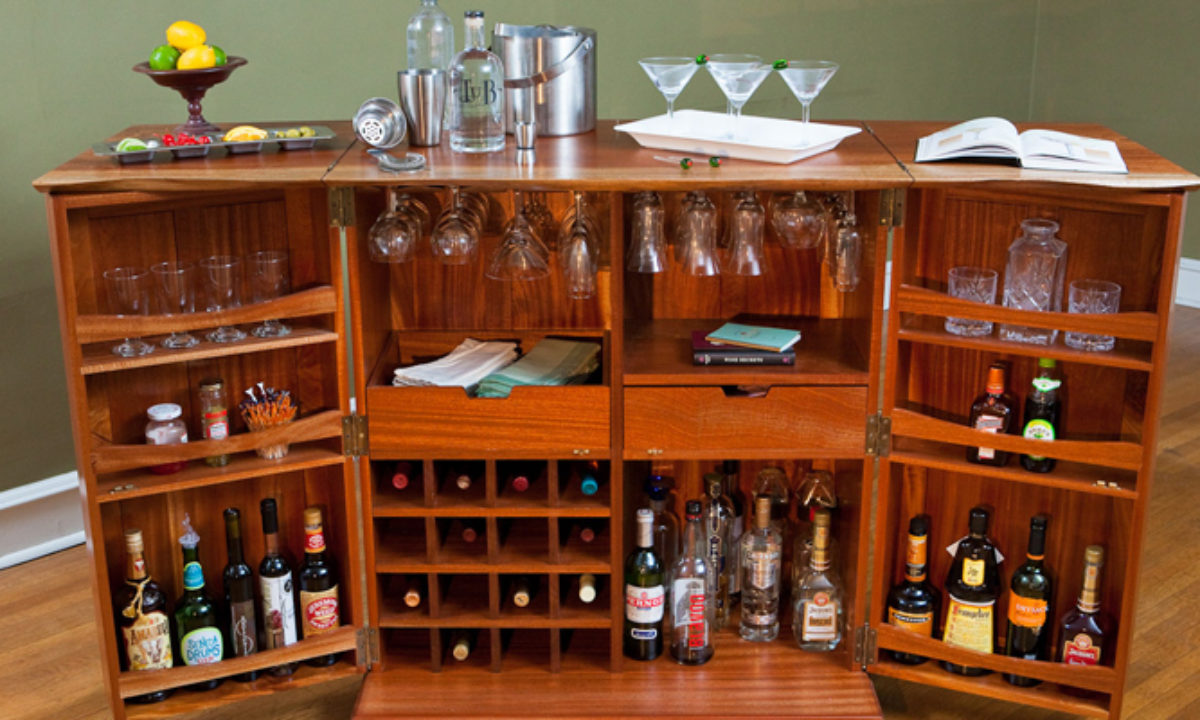 The five building blocks to creating a great in home whisky bar