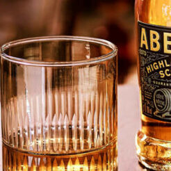 ABERFELDY® RELEASES 18 YEAR OLD LIMITED-EDITION BOTTLING – THE