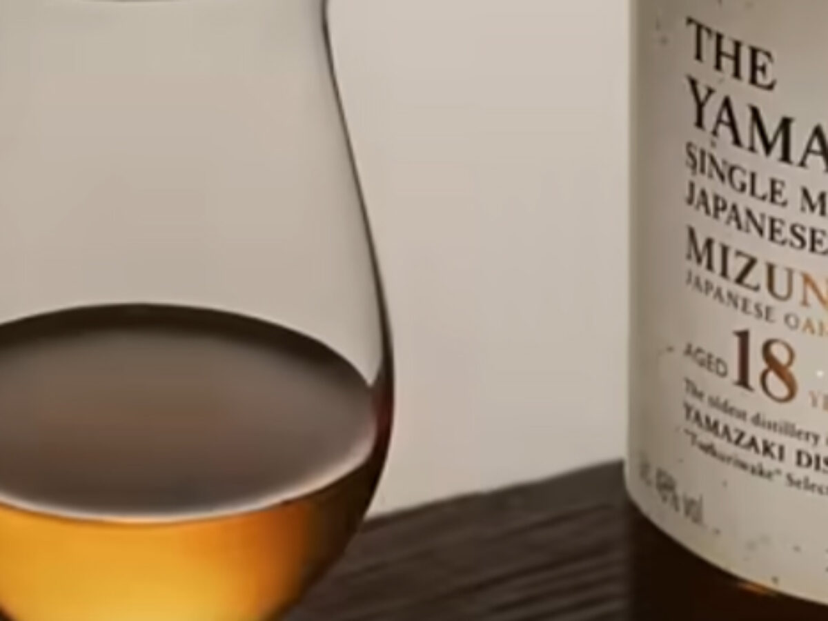 Yamazaki 18 Year Old Mizunara 2024