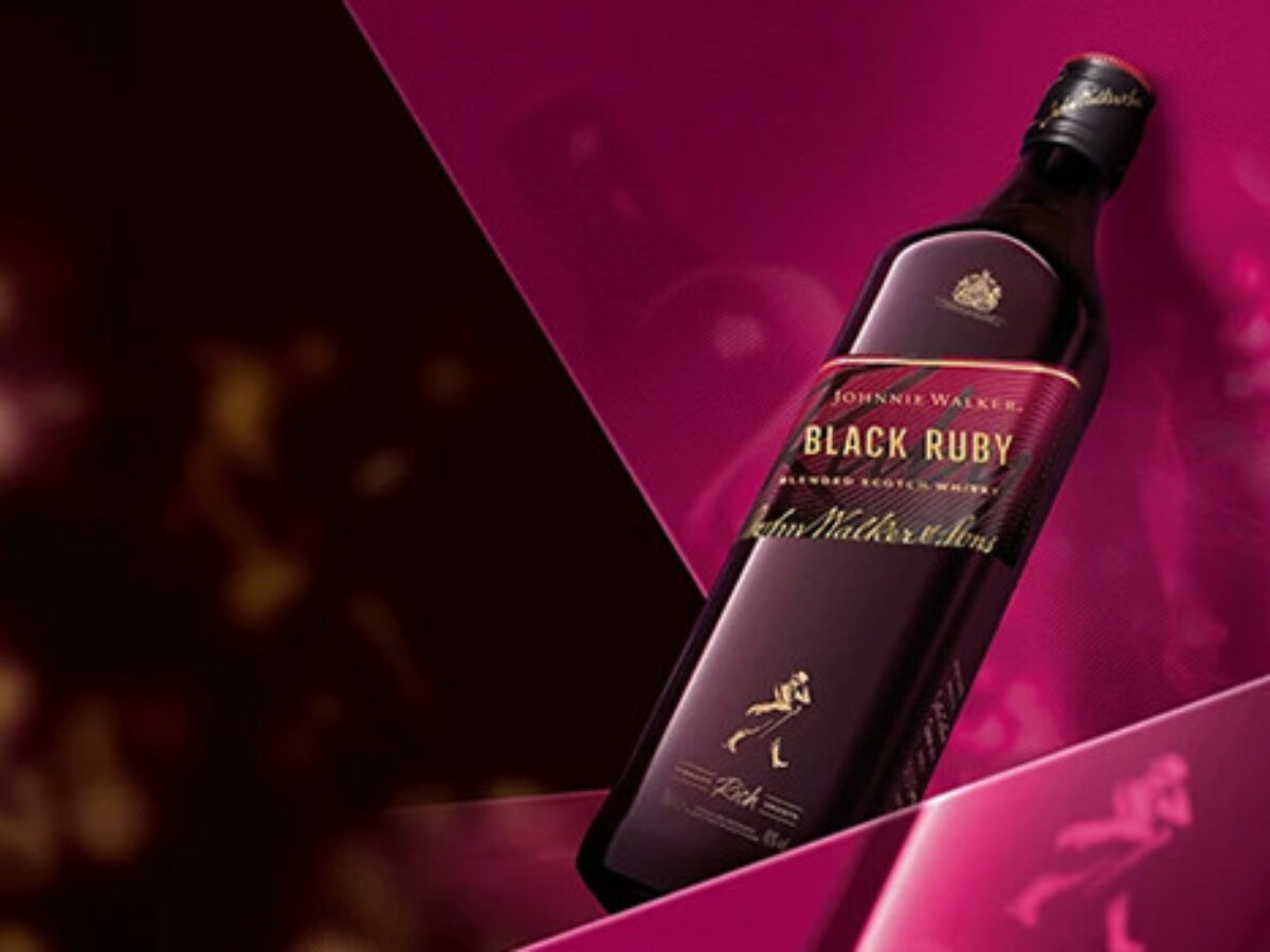 Johnnie Walker BLACK RUBY 未開封　６本／カートン Johnnie Walker BLACK RUBY 未開封 6本／カートン